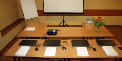 Hotel Suwałki huoneet majoitus ravintola konferenssi vapaa-aika Puolassa